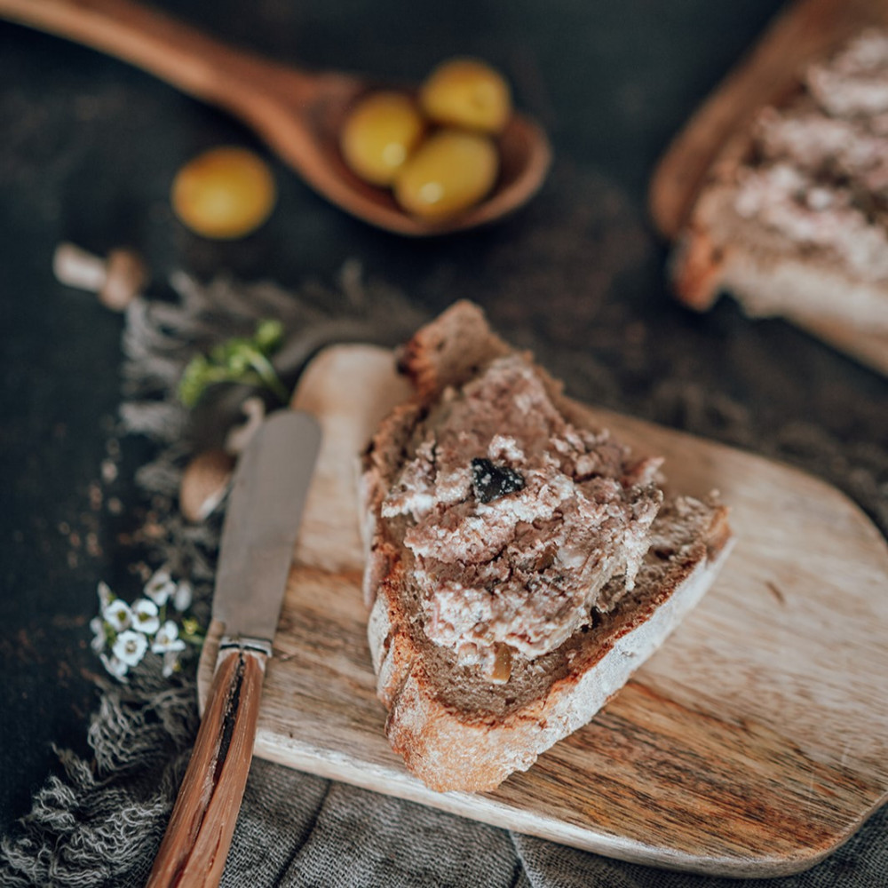 Terrine de canard aux olives