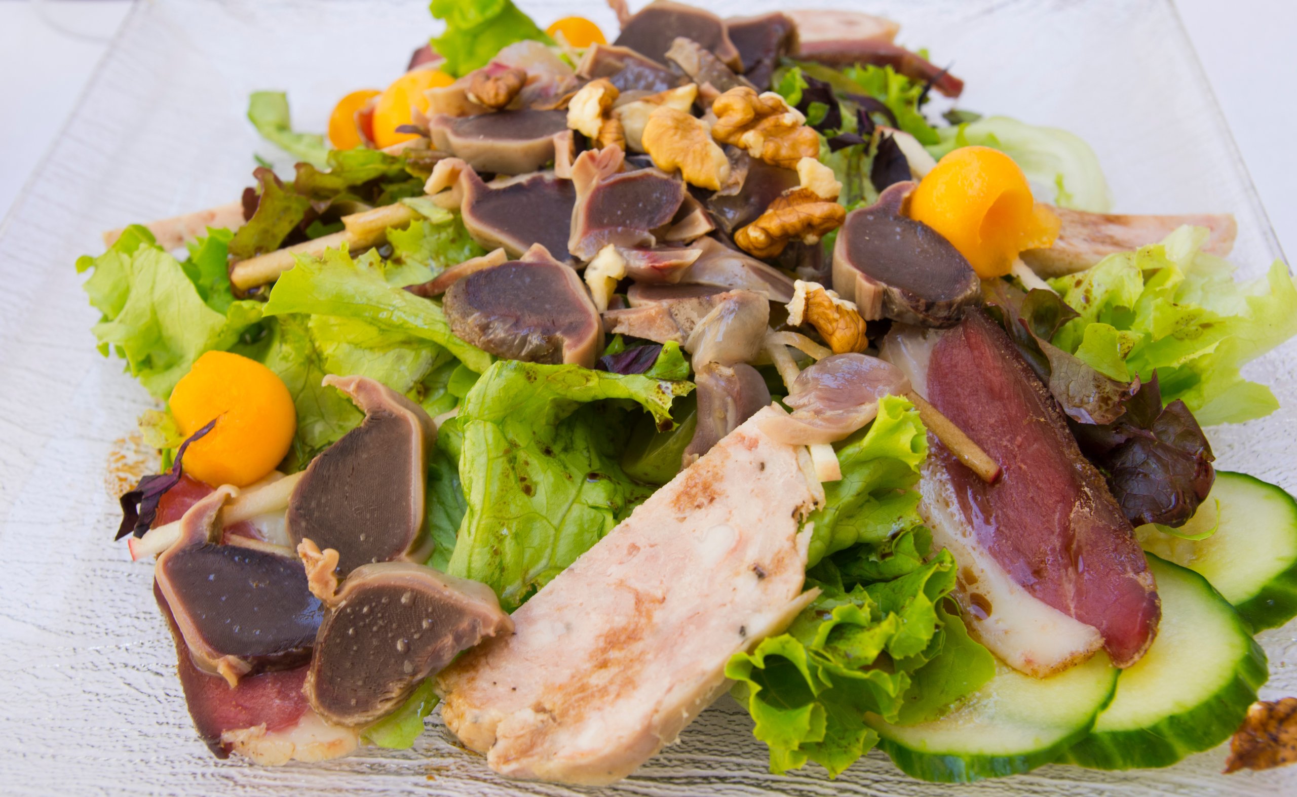 Diff&eacute;rence entre salade landaise et salade p&eacute;rigourdine